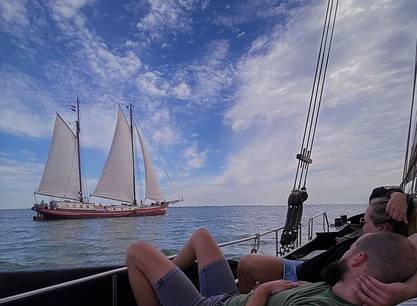Ein Wochenende 'Adult only' (Halbpension) mit dem Segelschiff Nirwana ab Enkhuizen auf dem IJsselmeer segeln