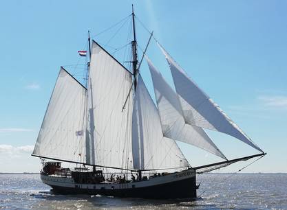 Last Minute Angebot: 6 genussvolle Segeltage ab Harlingen im Weltnaturerbe Wattenmeer und/oder auf dem IJsselmeer an Bord der Storebaelt, noch 1 Bett für Frau verfügbar