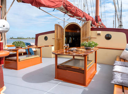 5 genussvolle Segeltage mit der luxuriösen Radboud ab Enkhuizen auf dem IJsselmeer und/oder im Weltnaturerbe Wattenmeer